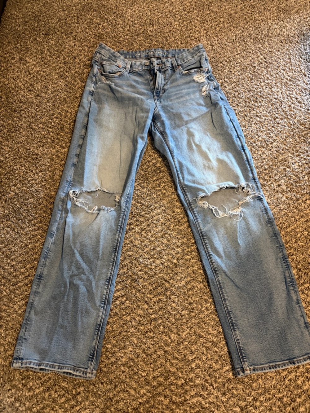 American Eagle Outfitters Light Blue Distressed Straight Leg Jeans